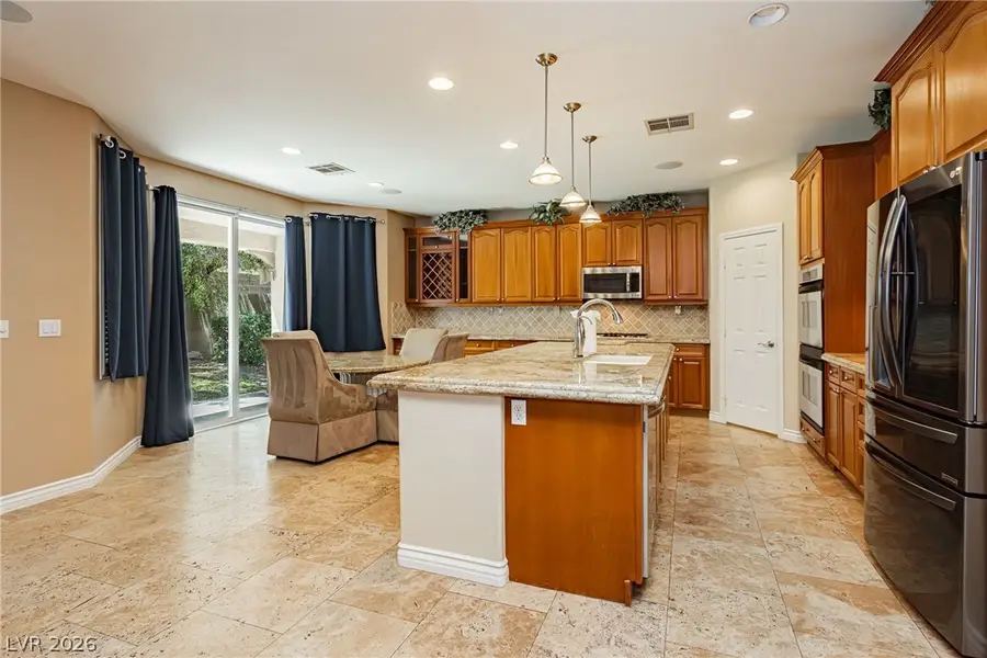7427 Tomahawk Bend Avenue, Las Vegas, NV 89113 - #3