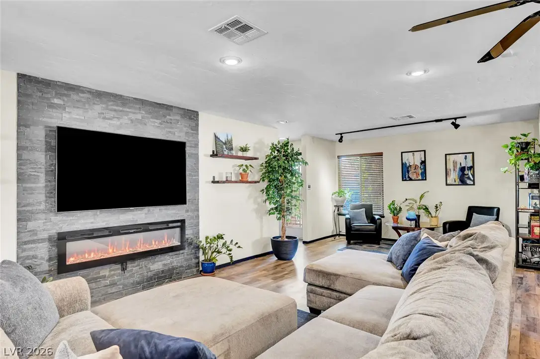 3949 Brighthill Avenue, Las Vegas, NV 89121 - #1