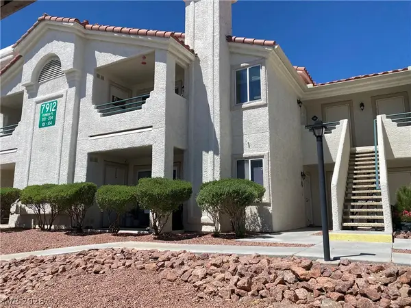 7912 Foxwood Place #102, Las Vegas, NV 89145
