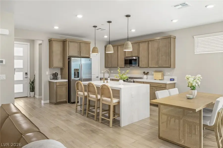 10449 Smokey Mariposa Avenue, Las Vegas, NV 89166 - #3