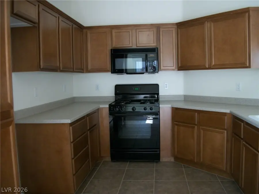 1015 Appaloosa Hills Avenue, North Las Vegas, NV 89081 - #2