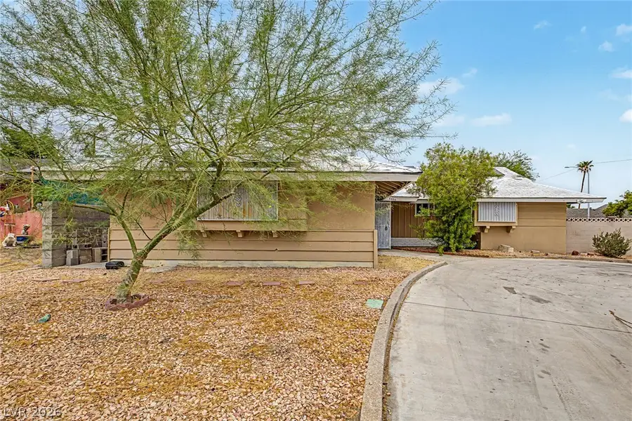 4000 Fortune Avenue, Las Vegas, NV 89107 - #3