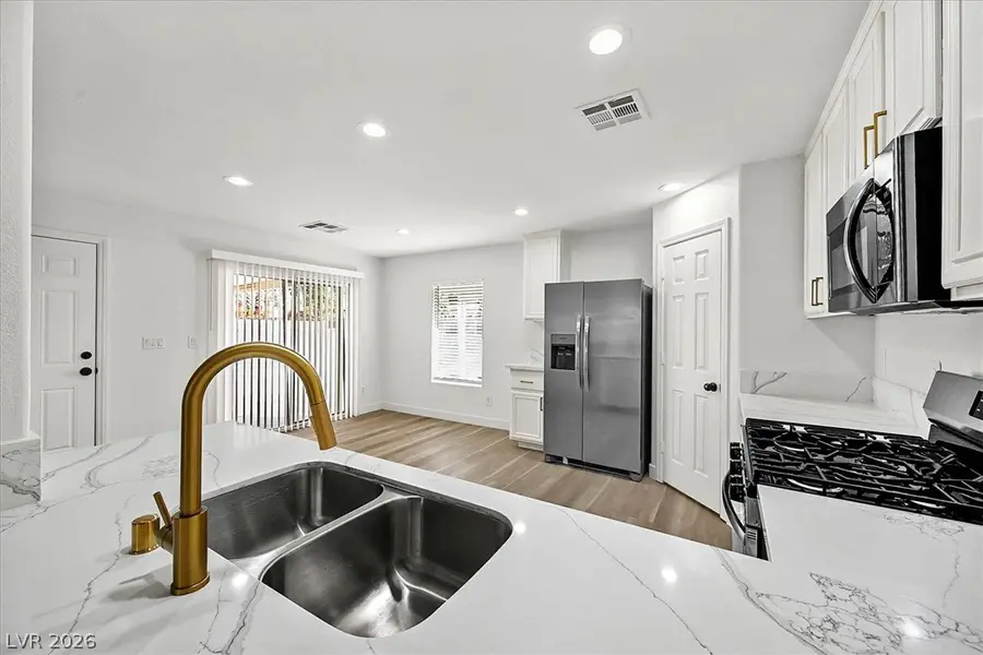 5019 Volcanic Rock Lane, Las Vegas, NV 89122 - #3