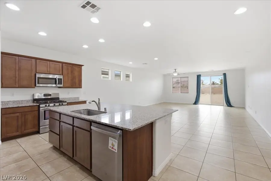 4744 High Anchor Street, Las Vegas, NV 89121 - #3