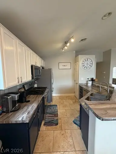 7057 Flowering Willow Street, Las Vegas, NV 89148 - #2