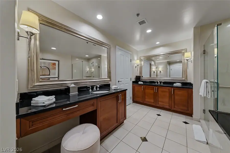 135 E Harmon Avenue #1020, Las Vegas, NV 89109 - #3