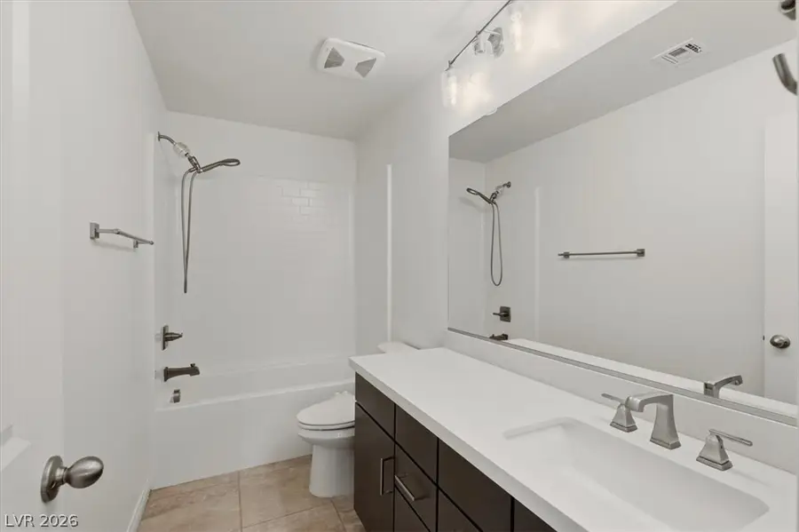 4423 Frias Falls Avenue, Las Vegas, NV 89141 - #3