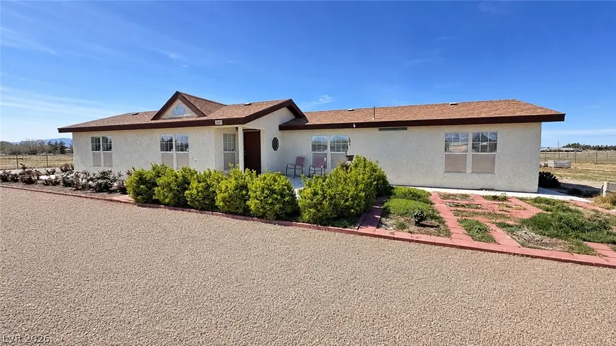 2860 S Rainbow Avenue, Pahrump, NV 89048 - #2