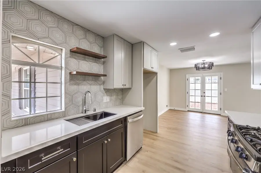 4060 E Harmon Avenue, Las Vegas, NV 89121 - #3