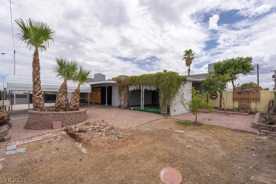 5185 Sun Valley Drive, Las Vegas, NV 89122 - #3