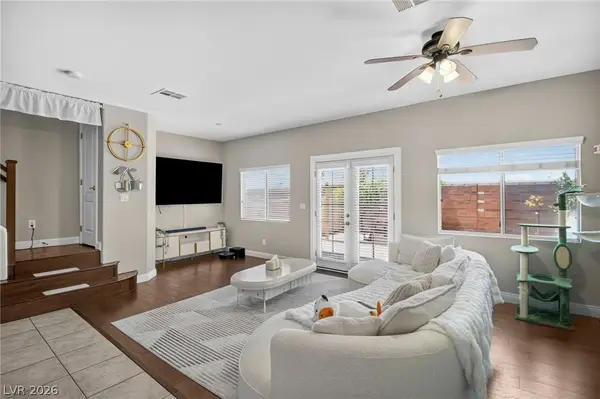 6749 Lookout Lodge Lane #2, North Las Vegas, NV 89084