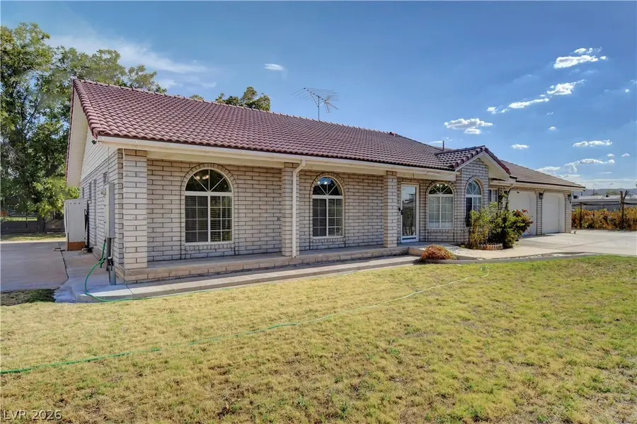 155 E Virginia Avenue, Overton, NV 89040 - #2