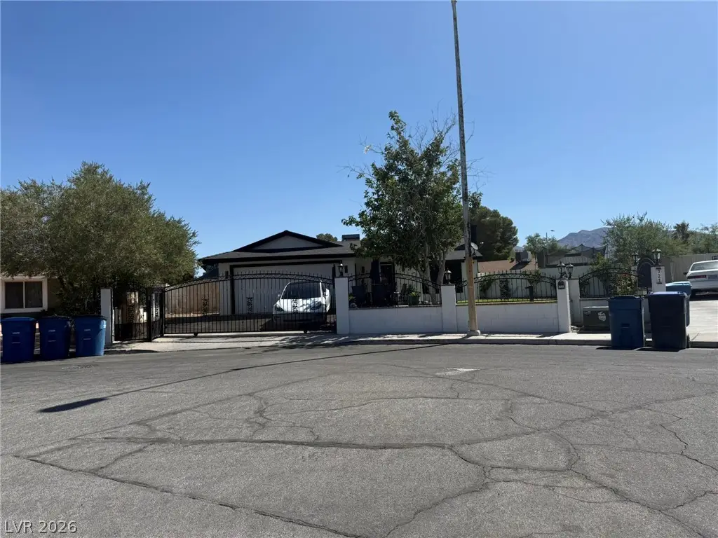 321 Agora Way, Las Vegas, NV 89110 - #1