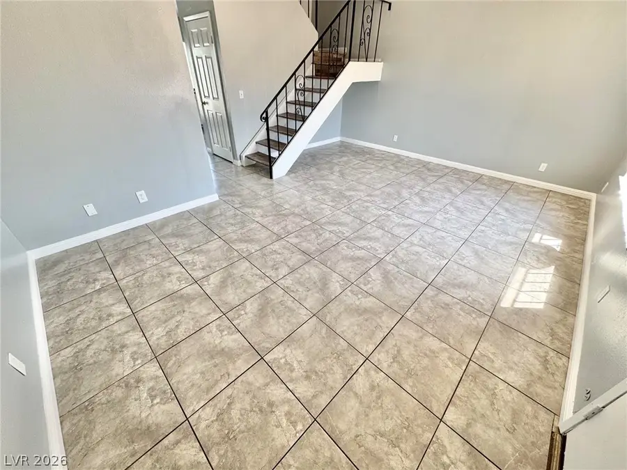 3911 Hartford Place, Las Vegas, NV 89102 - #3