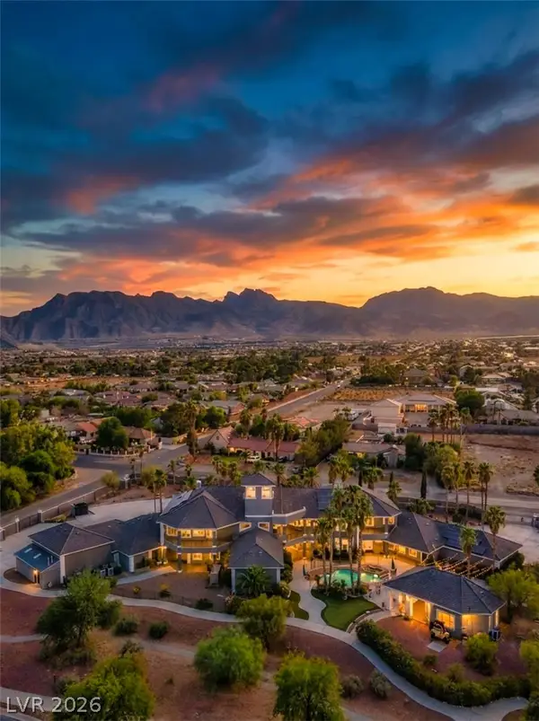 5930 N El Capitan Way, Las Vegas, NV 89149
