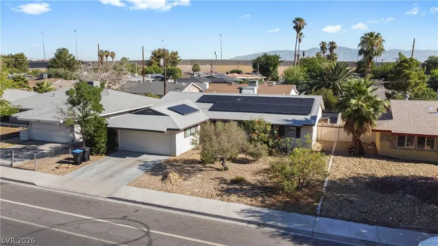 2004 W Mesquite Avenue, Las Vegas, NV 89106 - #3