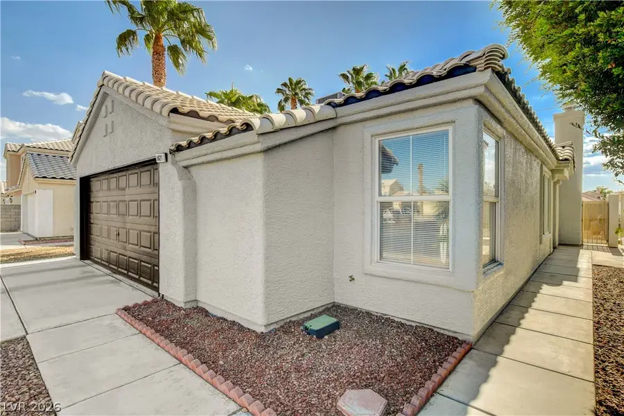 1621 Raspberry Hill Road, Las Vegas, NV 89142 - #2