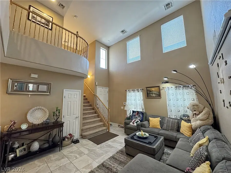 6041 Glenborough Street, Las Vegas, NV 89115 - #3