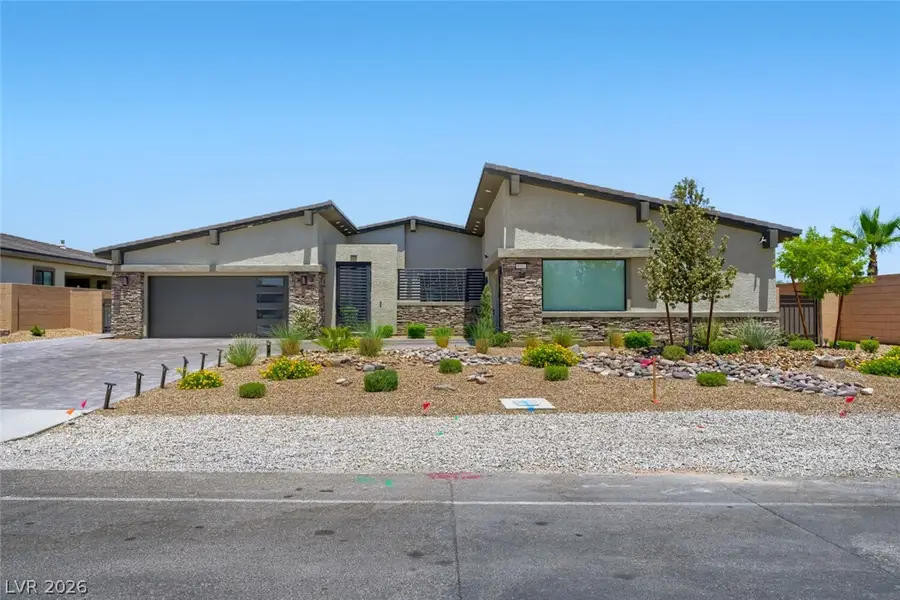 8310 W Camero Avenue, Las Vegas, NV 89113 - #2