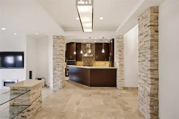 7146 Mission Hills Drive, Las Vegas, NV 89113