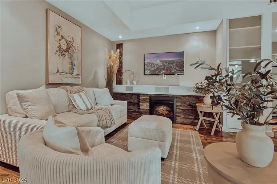 3111 Bel Air Drive #202, Las Vegas, NV 89109 - #2