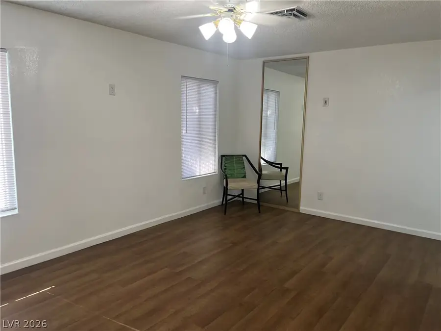 3974 Palos Verdes Street, Las Vegas, NV 89119 - #3