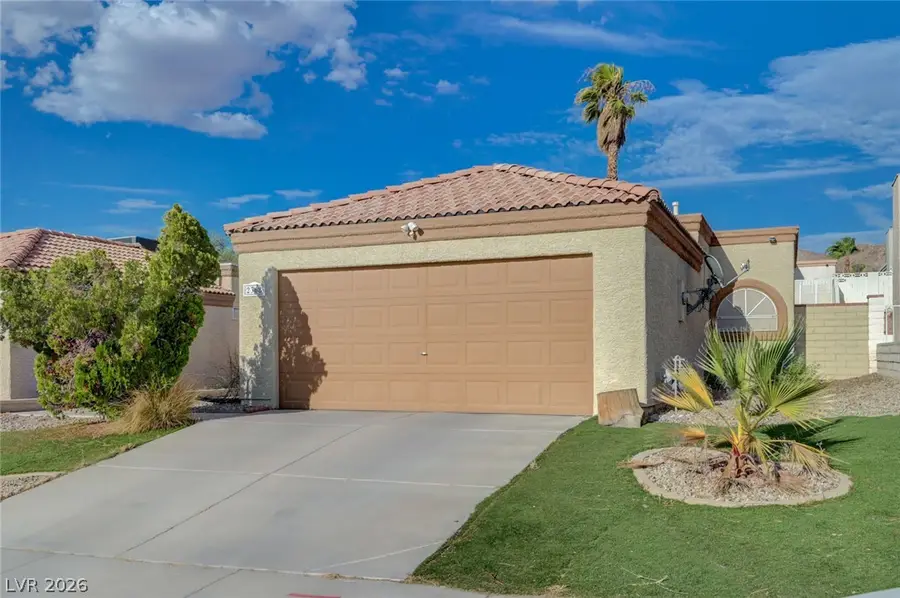 2368 Los Feliz Street, Las Vegas, NV 89156 - #2