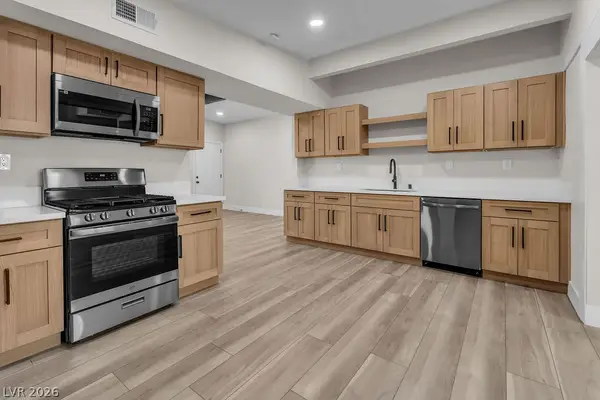 3315 E Webb Avenue, North Las Vegas, NV 89030