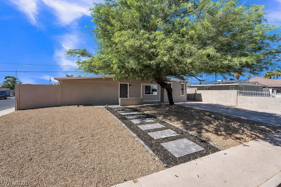 3315 E Webb Avenue, North Las Vegas, NV 89030 - #3
