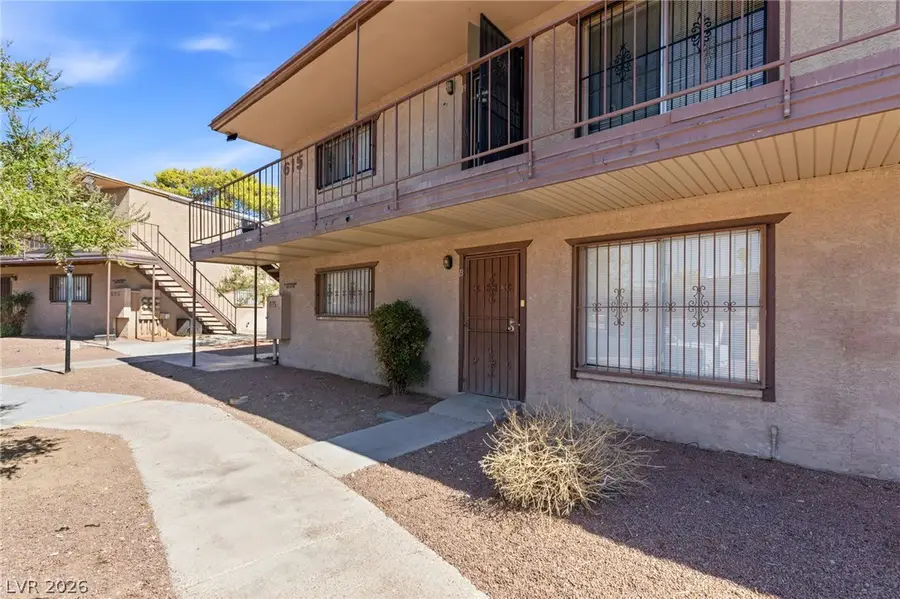 615 S Royal Crest Circle #13, Las Vegas, NV 89169 - #2