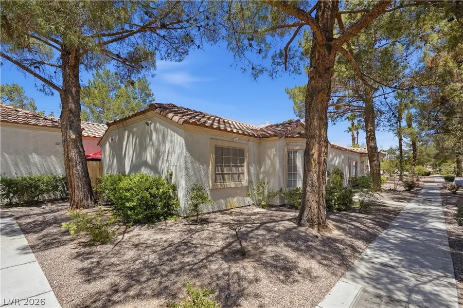 5449 Geneive Lane #102, Las Vegas, NV 89108 - #3