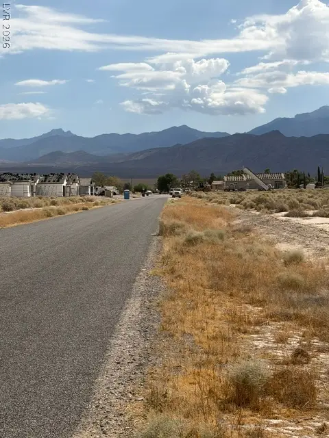 2611 S Tecumseh Avenue, Pahrump, NV 89048 - #3