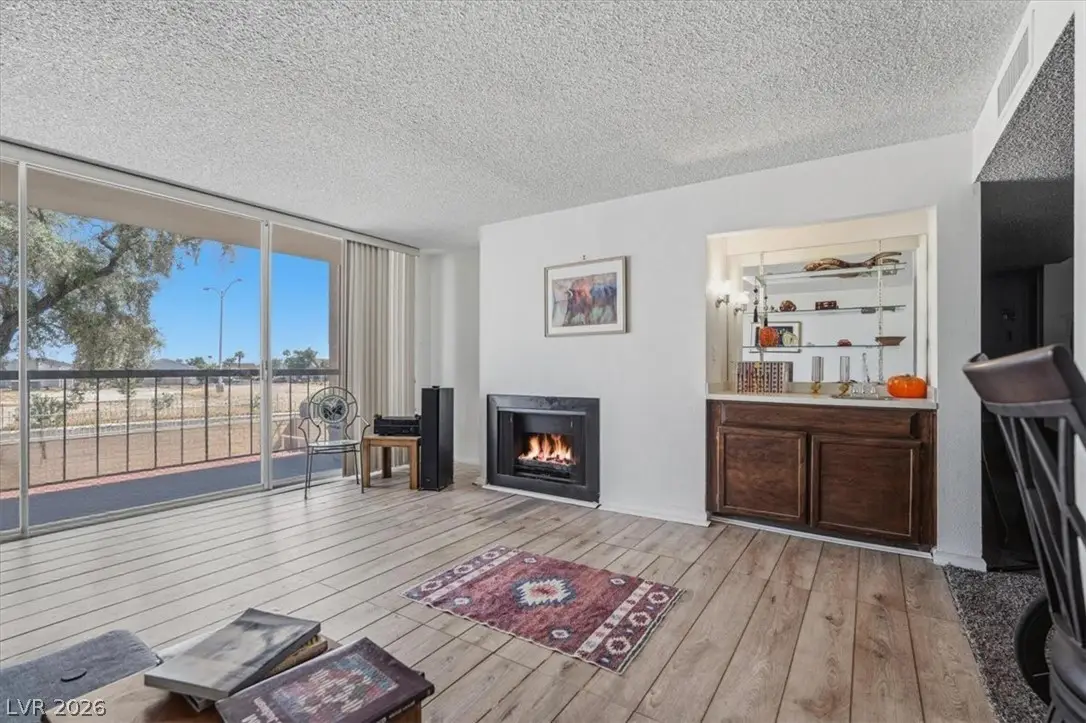 745 N Royal Crest Circle #115, Las Vegas, NV 89169 - #1