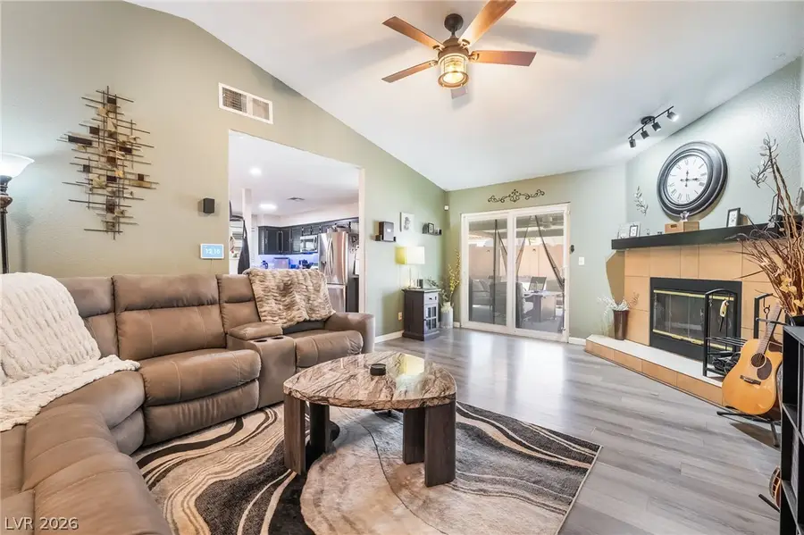 2749 Pinewood Avenue, Henderson, NV 89074 - #2