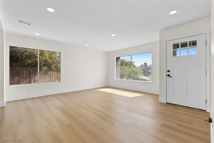 5595 Chestnut Street, Las Vegas, NV 89119 - #3