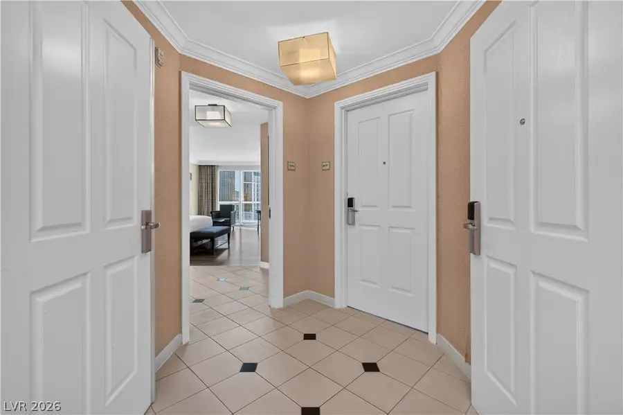 135 E Harmon Avenue #2215, Las Vegas, NV 89109 - #2