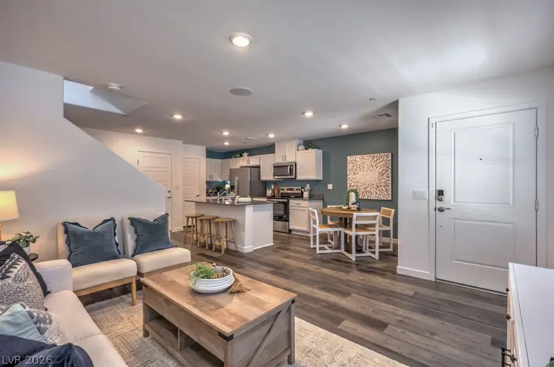 973 Desert Spruce Street, Las Vegas, NV 89107 - #3