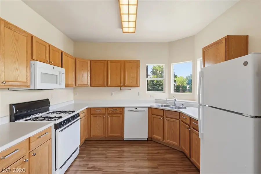 2000 Turquoise Ridge Street #103, Las Vegas, NV 89117 - #3