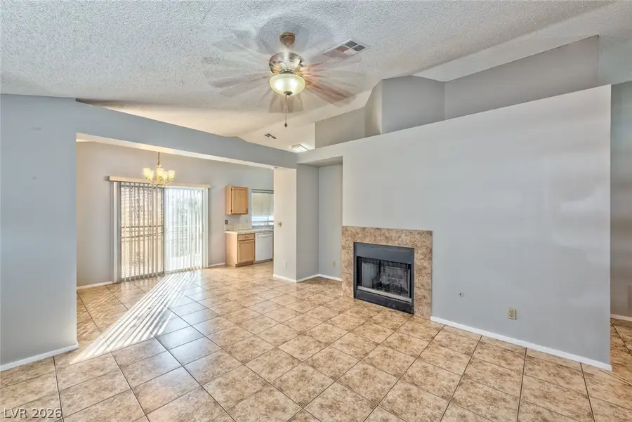 8661 Freeport Lane, Las Vegas, NV 89117 - #2