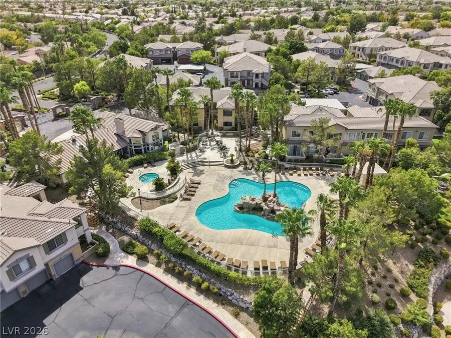 1704 Queen Victoria Street #102, Las Vegas, NV 89144 - #2