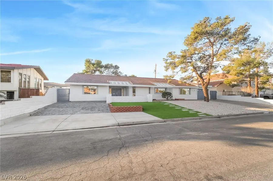 611 E Fairway Road, Henderson, NV 89015 - #3