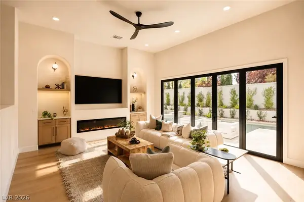 305 Prince Charming Court, Las Vegas, NV 89145
