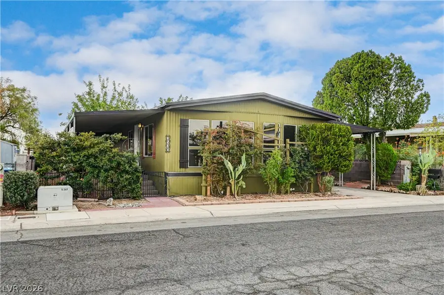 3530 Katmai Drive, Las Vegas, NV 89122 - #2