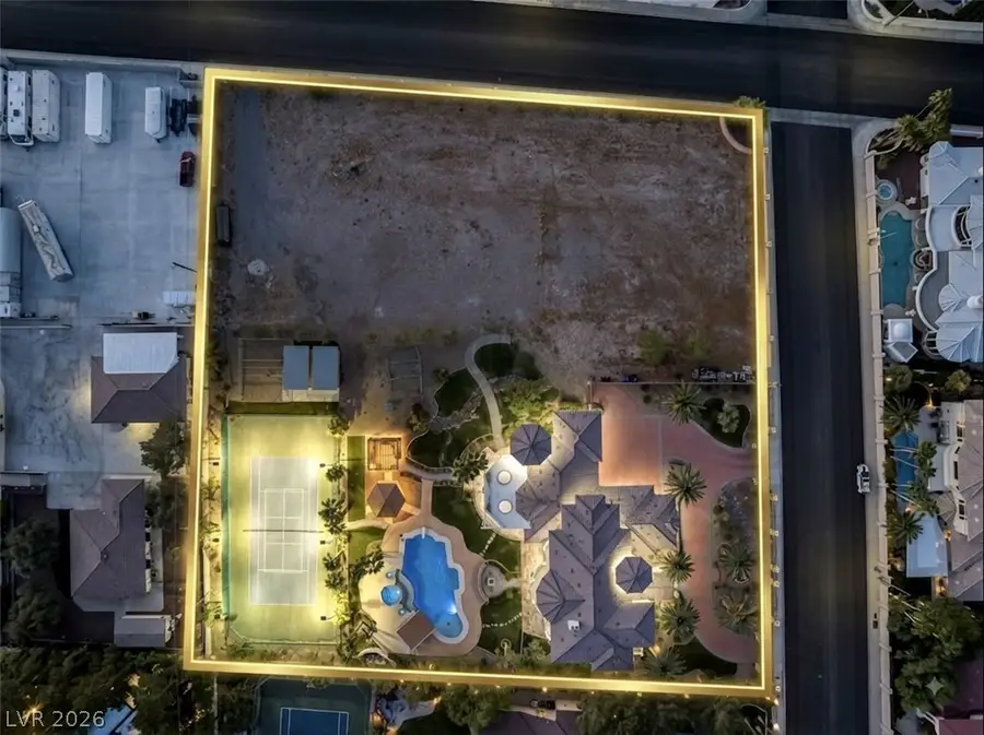 2021 S Valadez Street, Las Vegas, NV 89117 - #2