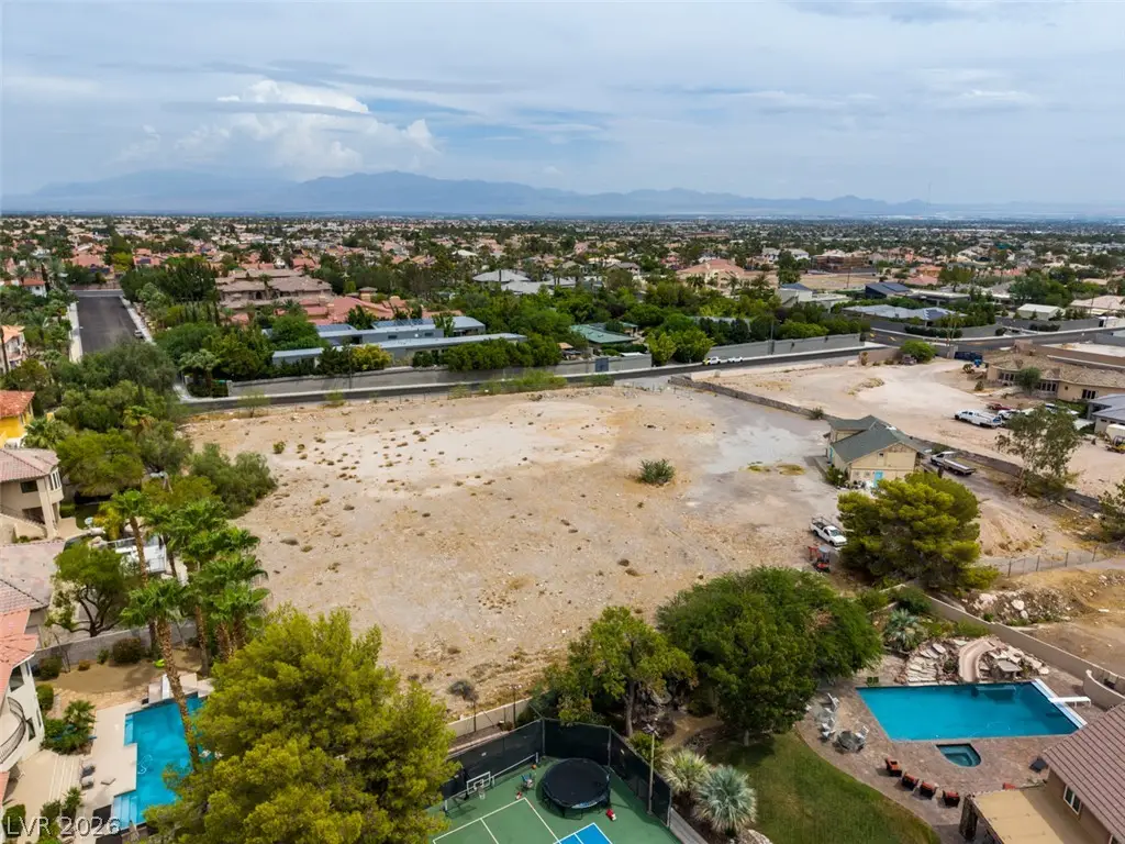 2050 S Tomsik Street, Las Vegas, NV 89117 - #1