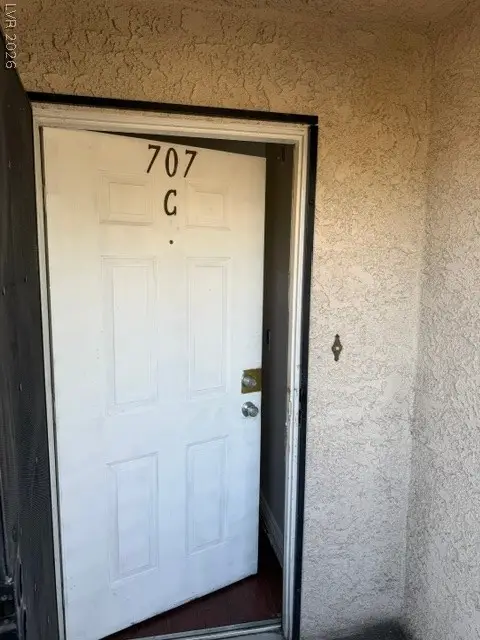 3567 Arville Street #707C, Las Vegas, NV 89103