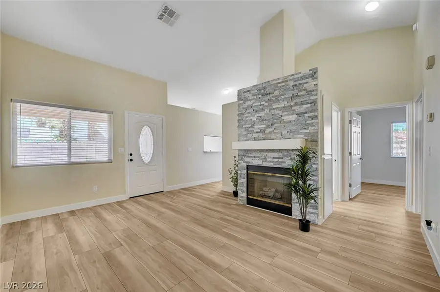 1632 N Torrey Pines Drive #101, Las Vegas, NV 89108 - #2