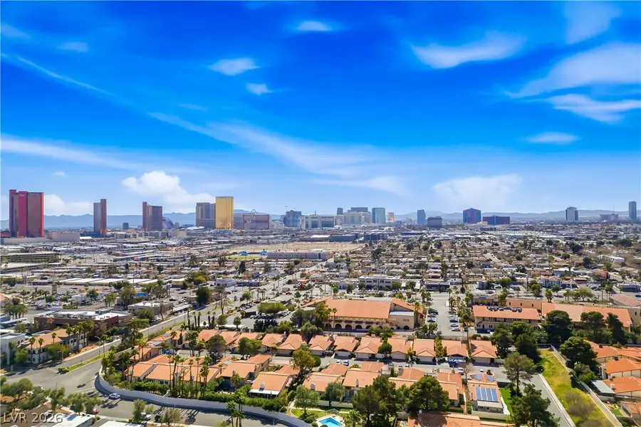 3009 Plaza De Rosa, Las Vegas, NV 89102 - #3
