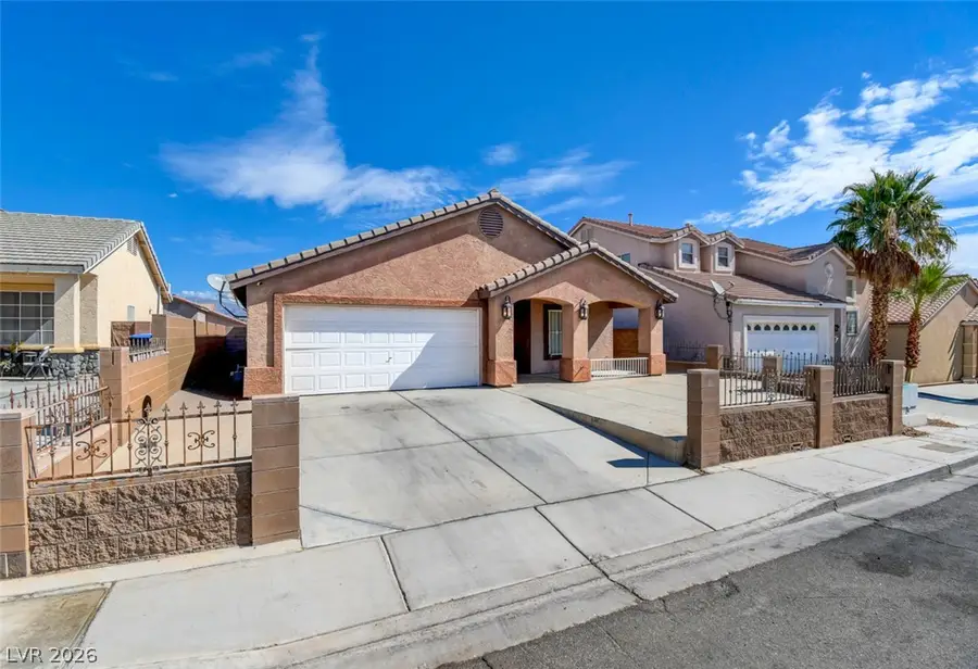 638 Rubber Tree Avenue, North Las Vegas, NV 89032 - #2