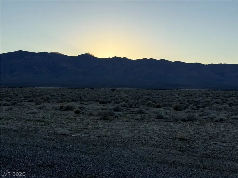 10391 S Vicki Ann Road, Pahrump, NV 89048 - #2